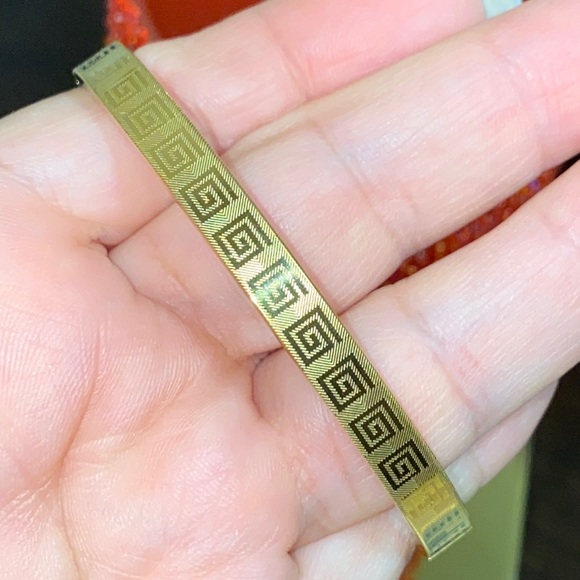 Stylish Stainless Steel Bangle Bracelet Fendy Vibes - Picture 1 of 4